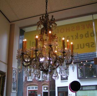 Filename=kroonluchtersGW_038.JPG
Filesize=1389KiB
Dimensions=2048x1536
Date added=Nov 18, 2016 kroonluchtersGW_038.JPG
