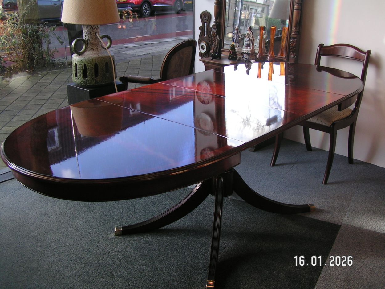 artikelnr. 1602064 HELDENSE EXCLUSIVE Mahonie ovale eetkamertafel Fabrieks Nieuw!
