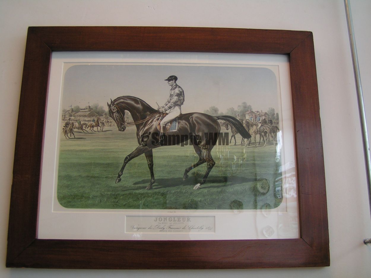 Verkocht artikelnr. 1600329 Antieke LITHO Paardensport Jongleur
Antieke LITHO Paardensport Jongleur

gesigneerd: ADAMS77, A. ADAM LITHOGRAPHY

CHANTILLY, FRANCE, 1877

H: 61cm x B: 76cm

Achter glas puntgaaf.
Keywords: Antieke LITHO Paardensport Jongleur