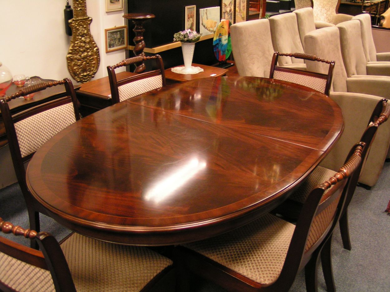 Verkocht artikelnr. 00642a Heldense Exclusive Mahonie Eetkamer tafel
in nieuwstaat. Uitschuifbaar

Tussenblad = 60cm

H : 74cm B: 1.05m L: 1.75m


Keywords: Heldense Exclusive Mahonie Eetkamer tafel