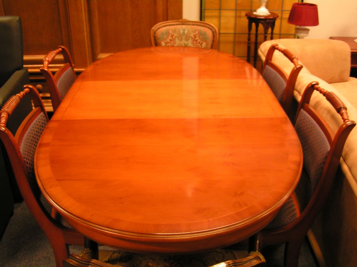 Verkocht artikelnr. 001840c Heldense Exclusive Taxus Eetkamertafel
met 2 tussenbladen van 45 cm per stuk
L: 1.35m x B: 95cm x H: 76cm

in nieuwstaat

ook met bijpassende Heldense stoelen te koop.

Enorme voorraad aan Heldense meubels in voorraad!
Keywords: Heldense Exclusive Taxus Eetkamertafel;