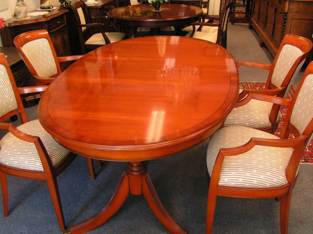 Verkocht artikelnr. 00784a Heldense Exclusive Ovale Taxus Eetkamertafel
1.05m breed, lengte zonder tussenbladen: 1.76m
met 2 tussenbladen van 55cm

Hoogte: 76 cm

in perfecte staat.


Keywords: Heldense Exclusive Ovale Taxus Eetkamertafel