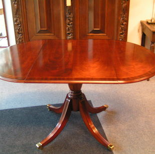  Verkocht artikelnr. 00696x Heldense Exclusief Engelse Mahonie Hangoor.
Nieuw
Breedte:
50 tot 100 cm
Lengte:
100 tot 150 cm
Aantal personen:
Vier personen
Vorm:
Ovaal

Materiaal:
Overige houtsoorten

Beschrijving
op messing wielen intarsia ingelegd

2 hangoors: 40 cm


Totale maat uitgeklapt: 1.40m x 90 cm 

Keywords: 00696x Heldense Exclusief Engelse Mahonie Hangoor Tafel